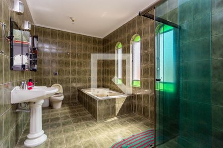 Casa para alugar com 300m², 4 quartos e 3 vagasBanheiro - Suíte