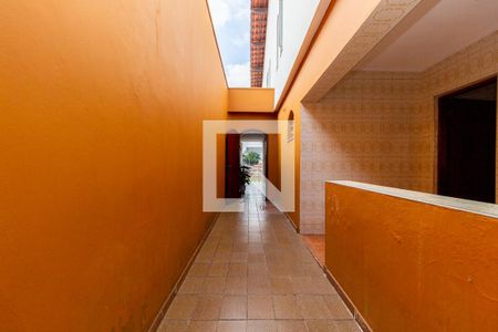 Casa para alugar com 300m², 4 quartos e 3 vagasCorredor