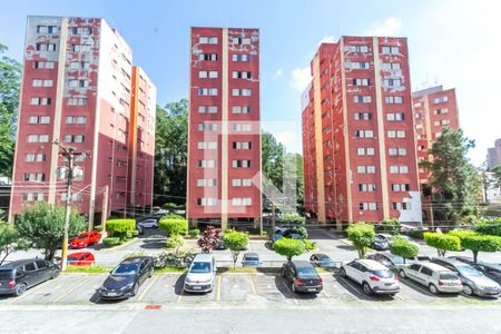 Vista do Quarto 1 de apartamento para alugar com 2 quartos, 55m² em Demarchi, São Bernardo do Campo