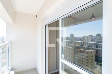 Varanda de kitnet/studio para alugar com 1 quarto, 28m² em Saúde, São Paulo