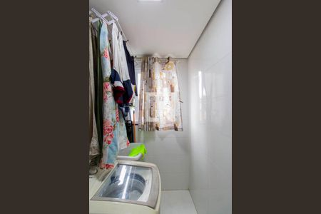 Apartamento à venda com 33m², 2 quartos e 1 vaga Apartamento à venda com 33m², 2 quartos e 1 vagaÁrea de Serviço