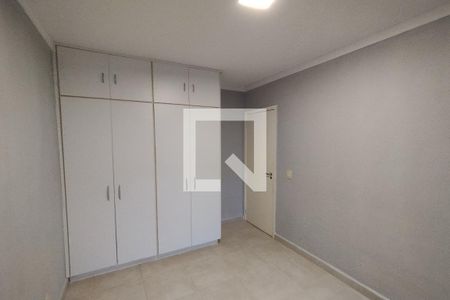 Dormitório 01 de apartamento para alugar com 2 quartos, 72m² em Alto da Boa Vista, Ribeirão Preto