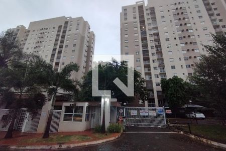 Apartamento para alugar com 72m², 2 quartos e 1 vaga Apartamento para alugar com 72m², 2 quartos e 1 vagaFachada