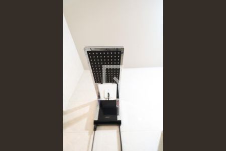 Casa de condomínio à venda com 233m², 3 quartos e 3 vagas Casa de condomínio à venda com 233m², 3 quartos e 3 vagasBanheiro