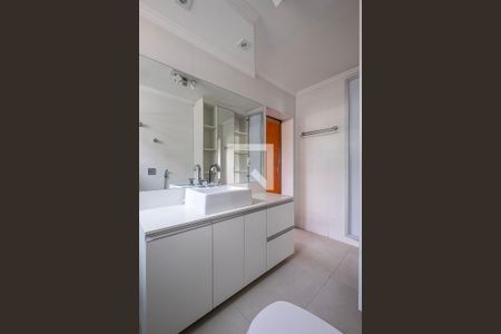 Suíte - Banheiro de apartamento para alugar com 3 quartos, 136m² em Jardim Paulista, São Paulo