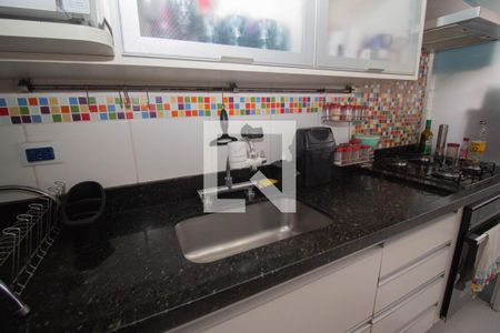 Apartamento à venda com 53m², 2 quartos e 1 vagaCozinha - Torneira