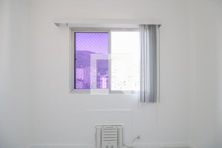 Apartamento à venda com 157m², 3 quartos e 2 vagas Apartamento à venda com 157m², 3 quartos e 2 vagasQuarto 3