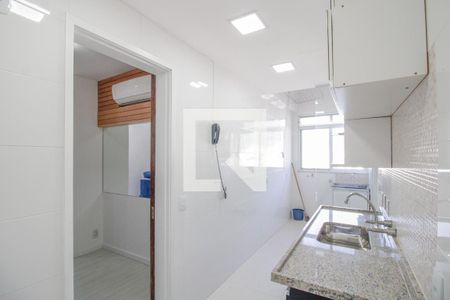 Apartamento à venda com 157m², 3 quartos e 2 vagas Apartamento à venda com 157m², 3 quartos e 2 vagasCozinha