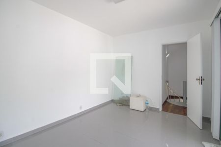 Apartamento à venda com 157m², 3 quartos e 2 vagas Apartamento à venda com 157m², 3 quartos e 2 vagasQuarto/ Sala da Cobertura