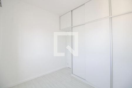 Apartamento à venda com 157m², 3 quartos e 2 vagas Apartamento à venda com 157m², 3 quartos e 2 vagasQuarto 3