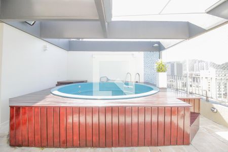 Apartamento à venda com 157m², 3 quartos e 2 vagas Apartamento à venda com 157m², 3 quartos e 2 vagasCobertura