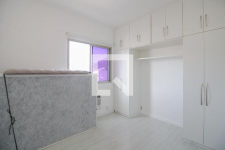 Apartamento à venda com 157m², 3 quartos e 2 vagas Apartamento à venda com 157m², 3 quartos e 2 vagasSuite