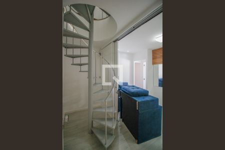 Apartamento à venda com 157m², 3 quartos e 2 vagas Apartamento à venda com 157m², 3 quartos e 2 vagasSala
