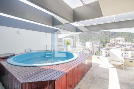 Apartamento à venda com 157m², 3 quartos e 2 vagas Apartamento à venda com 157m², 3 quartos e 2 vagasCobertura