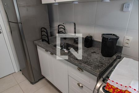 Cozinha de apartamento para alugar com 1 quarto, 26m² em Cambuci, São Paulo