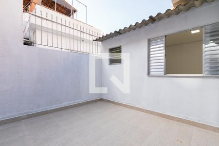 Quintal de kitnet/studio para alugar com 1 quarto, 27m² em Vila Cruzeiro, São Paulo