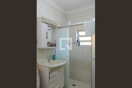 Casa à venda com 223m², 3 quartos e 2 vagas Casa à venda com 223m², 3 quartos e 2 vagasBanheiro