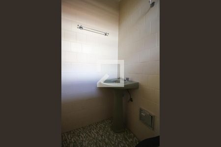 Casa à venda com 170m², 3 quartos e 2 vagasBanheiro da Suíte