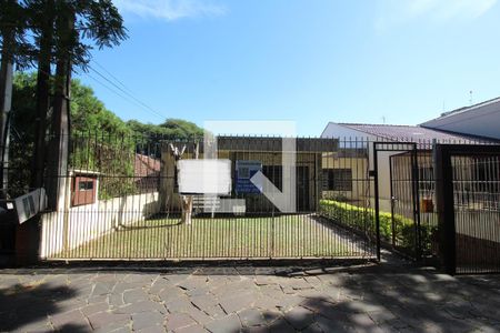 Casa à venda com 170m², 3 quartos e 2 vagasFachada