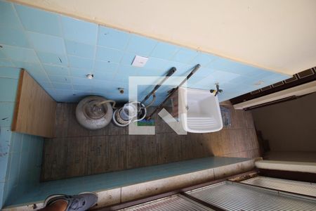 Casa à venda com 170m², 3 quartos e 2 vagasÁrea de Serviço