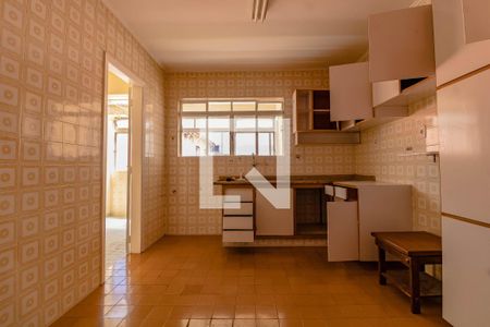 Apartamento à venda com 100m², 2 quartos e 2 vagasCozinha 