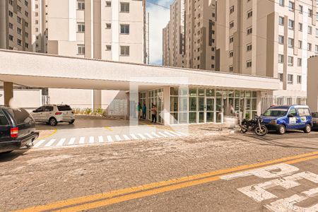 Apartamento para alugar com 36m², 2 quartos e 1 vaga Apartamento para alugar com 36m², 2 quartos e 1 vagaFachada e portaria