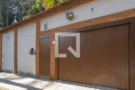 Casa à venda com 410m², 4 quartos e 6 vagasFachada
