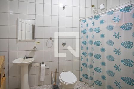 Casa à venda com 410m², 4 quartos e 6 vagasBanheiro de serviço