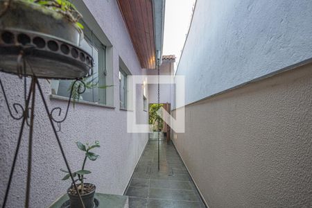 Casa à venda com 410m², 4 quartos e 6 vagasCorredor