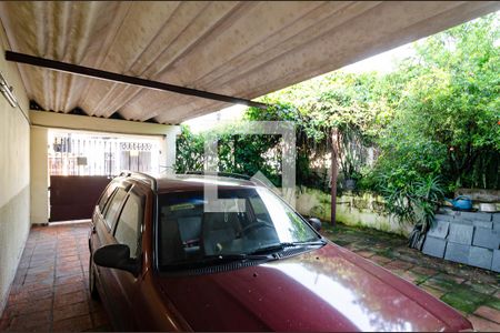 Casa à venda com 325m², 3 quartos e 3 vagas Casa à venda com 325m², 3 quartos e 3 vagasGaragem