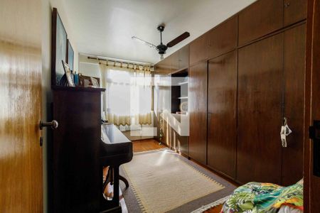 Apartamento à venda com 360m², 5 quartos e 4 vagas Apartamento à venda com 360m², 5 quartos e 4 vagasQuarto 2