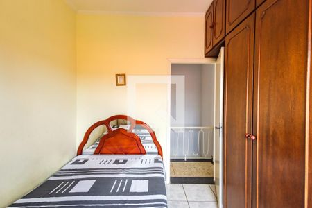 Casa à venda com 240m², 3 quartos e 2 vagasQuarto 2