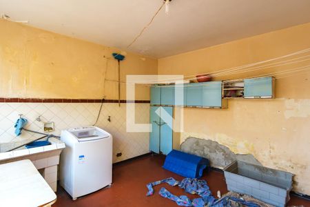 Casa à venda com 240m², 3 quartos e 2 vagasLavanderia