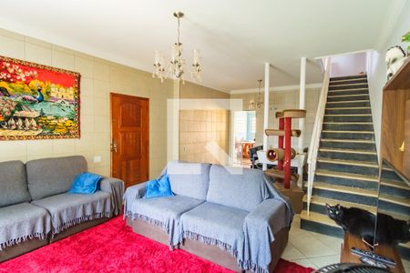 Sala de casa à venda com 3 quartos, 240m² em Vila Santa Isabel, São Paulo