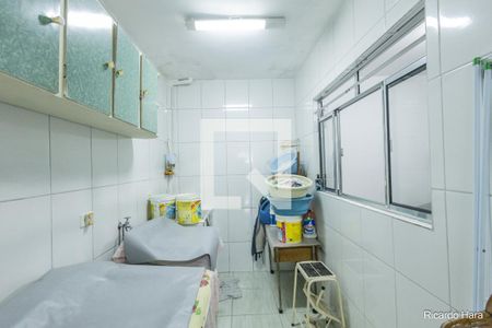 Casa à venda com 200m², 3 quartos e 2 vagas Casa à venda com 200m², 3 quartos e 2 vagasÁrea de Serviço