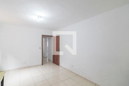 Casa à venda com 250m², 2 quartos e 4 vagasEdícula
