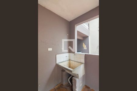 Casa à venda com 250m², 2 quartos e 4 vagasEdícula