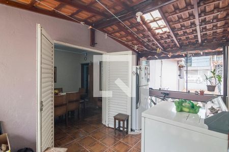 Casa à venda com 250m², 2 quartos e 4 vagasTerraço