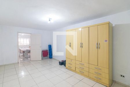 Casa à venda com 250m², 2 quartos e 4 vagasEdícula