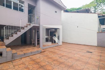 Casa à venda com 250m², 2 quartos e 4 vagasQuintal
