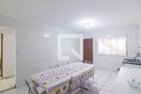 Casa à venda com 250m², 2 quartos e 4 vagasEdícula