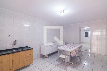 Casa à venda com 250m², 2 quartos e 4 vagasEdícula