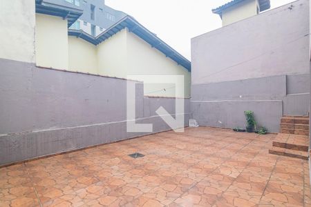 Casa à venda com 250m², 2 quartos e 4 vagasQuintal