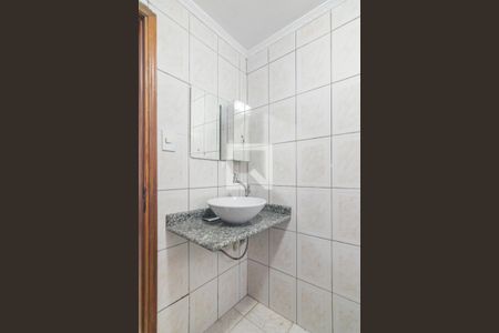 Casa à venda com 250m², 2 quartos e 4 vagasEdícula