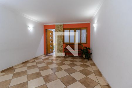 Garagem de casa de condomínio para alugar com 3 quartos, 100m² em Vila Curuçá, São Paulo