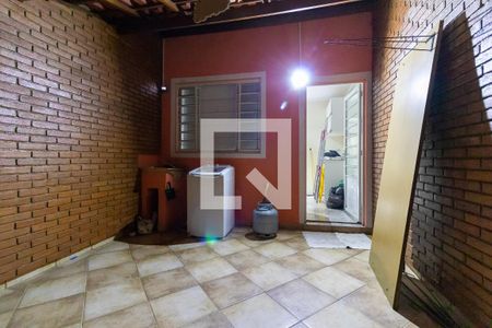 Casa de condomínio para alugar com 100m², 3 quartos e 1 vaga Casa de condomínio para alugar com 100m², 3 quartos e 1 vagaÁrea de Serviço