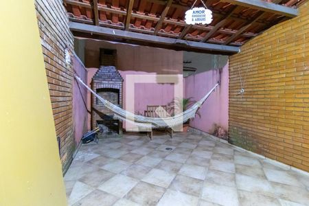 Casa de condomínio para alugar com 100m², 3 quartos e 1 vaga Casa de condomínio para alugar com 100m², 3 quartos e 1 vagaÁrea de Serviço