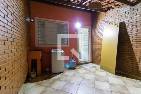 Casa de condomínio para alugar com 100m², 3 quartos e 1 vaga Casa de condomínio para alugar com 100m², 3 quartos e 1 vagaÁrea de Serviço