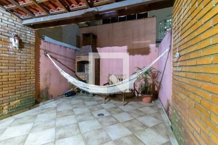 Casa de condomínio para alugar com 100m², 3 quartos e 1 vaga Casa de condomínio para alugar com 100m², 3 quartos e 1 vagaÁrea de Serviço