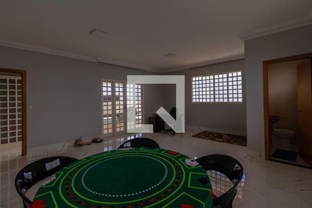 Sala 2 de casa para alugar com 4 quartos, 380m² em Jardim América, Goiânia